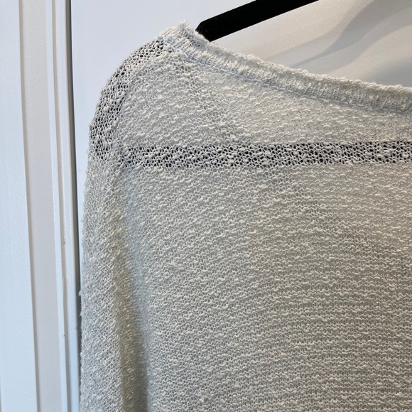 TWIST Top - Picture 6 of 8